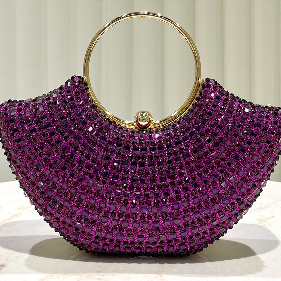Purple shiny luxurious diamond - đánh giá và giá Wedding Zone