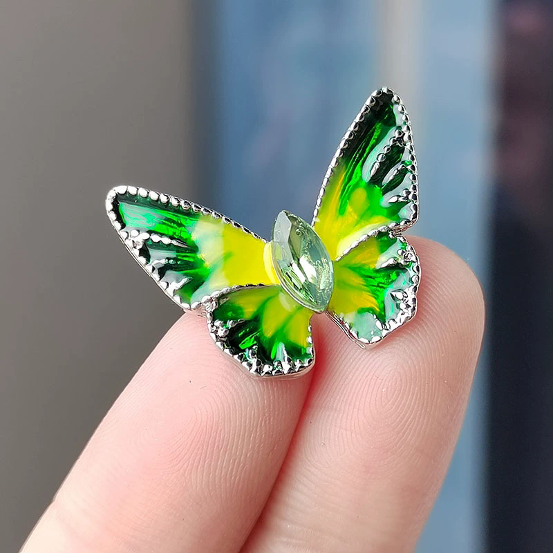 New Arrival Crystal Butterfly  - đánh giá và giá Suit Supply Wedding Party