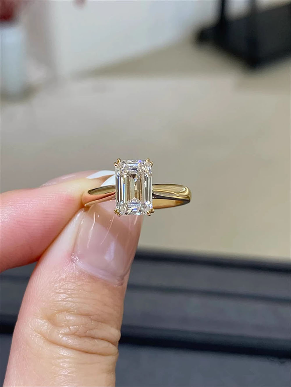 IGI Lab Growing Diamond Ring E - đánh giá và giá Wedding Zone