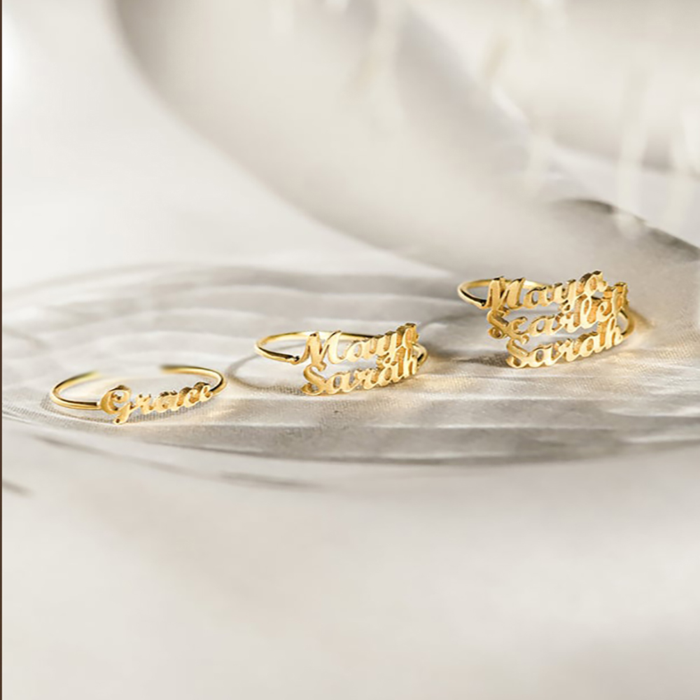 Personalized Custom  Name Ring - đánh giá và giá Wedding Zone